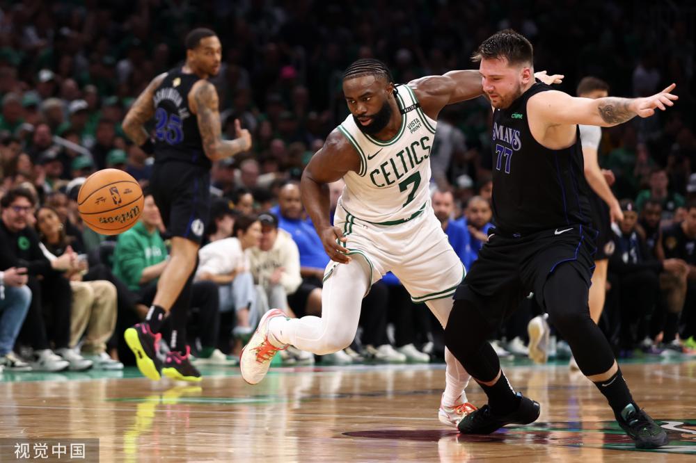 既能在篮下 既能在篮下